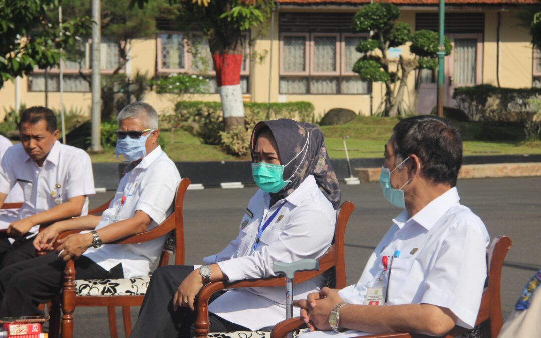 Pemkab Bahas Jaring Pengaman Sosial Sambil Berjemur