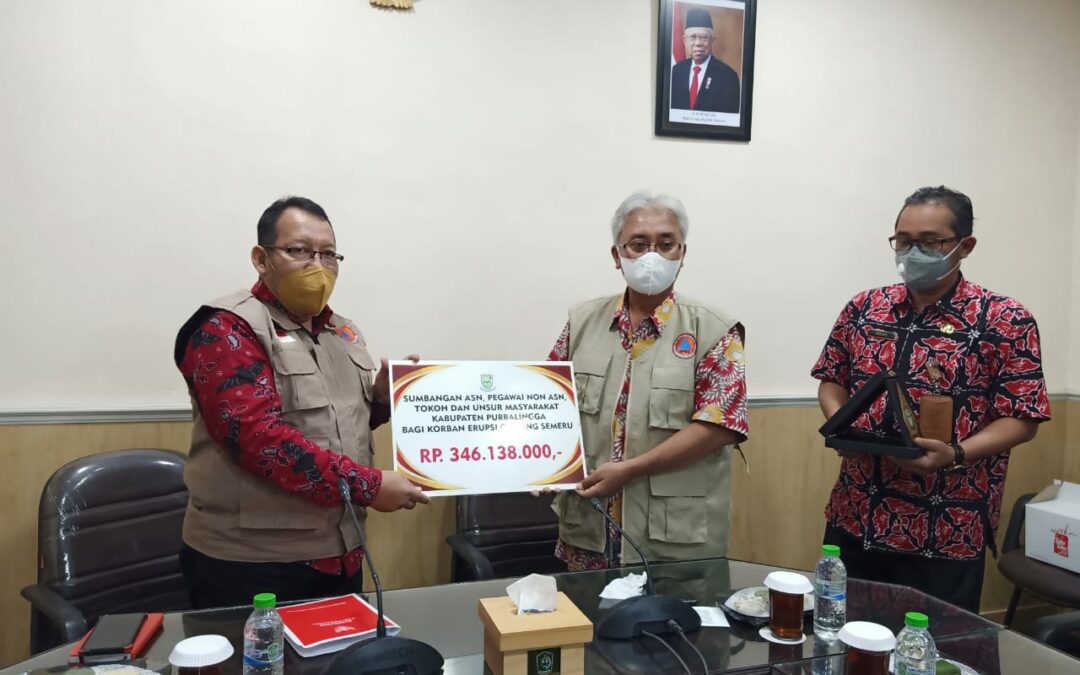 ASN dan Masyarakat Purbalingga Bantu Penanganan Erupsi Gunung Semeru