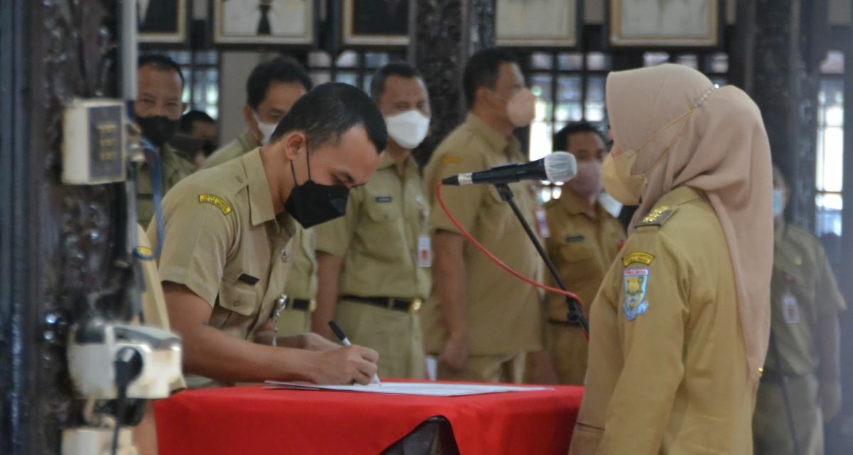 Gerbong Terakhir Penataan Pejabat, Bupati Melantik 219 Pejabat Administrator dan Pengawas