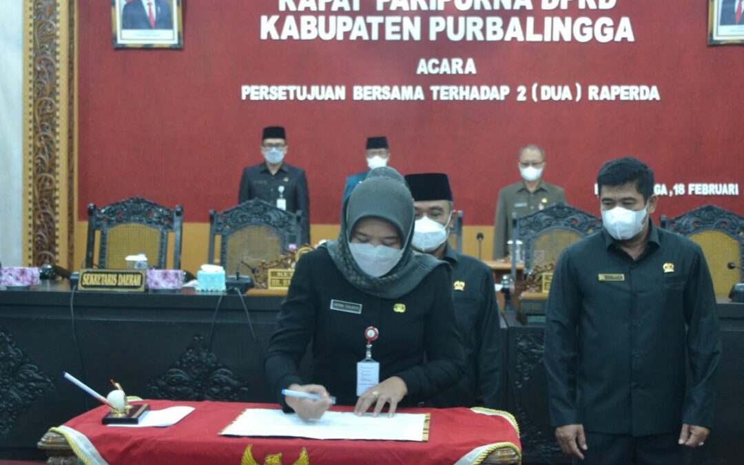 Eksekutif – Legislatif Setujui 2 Raperda Tentang Retribusi Menjadi Perda