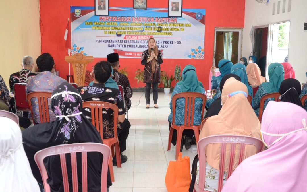 Serahkan Bantuan Rasle, Wujud Peran PKK Tingkatkan Konsumsi Ikan