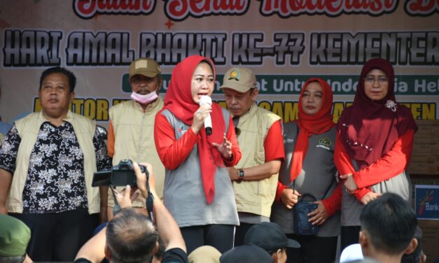 Bupati Tiwi Apresiasi Jalan Sehat untuk Kerukunan Umat
