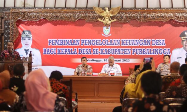 Kepala Desa di Purbalingga Dibekali Pedoman Pengelolaan Keuangan Desa