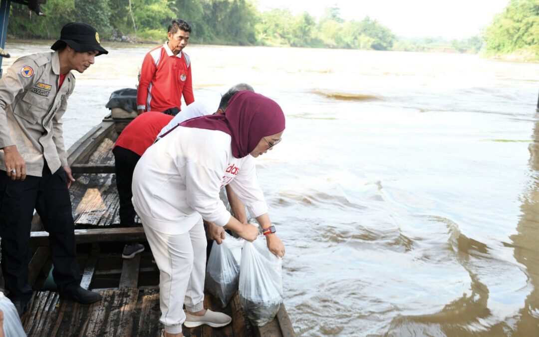 Gebrak Perdana, Bupati dan Wabup Gelorakan Kembali Semangat Gotong Royong