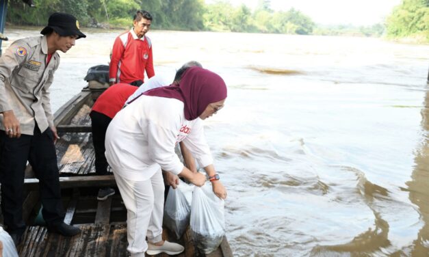 Gebrak Perdana, Bupati dan Wabup Gelorakan Kembali Semangat Gotong Royong