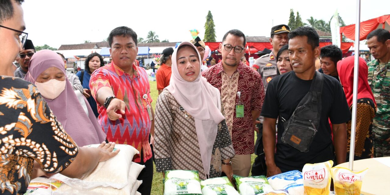 Bupati Tiwi : Gerakan Pangan Murah Bantu Stabilisasi Harga dan Daya Beli Masyarakat