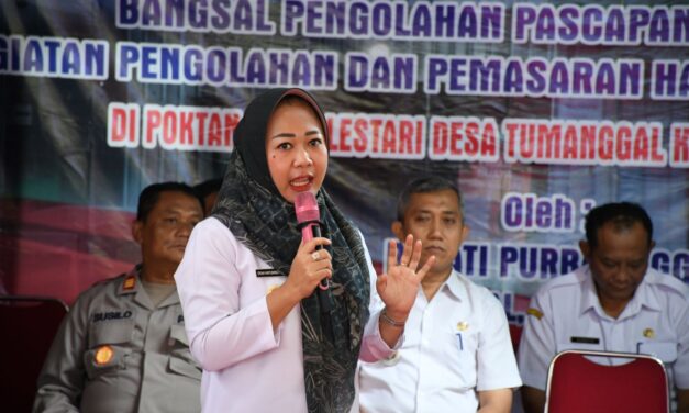 Bupati Tiwi Dorong Tumanggal Menjadi Desa Aloe Vera
