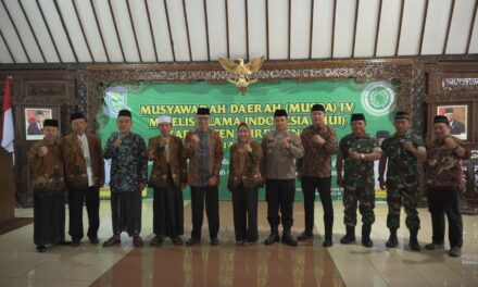 Musda MUI, Bupati Tiwi : Ulama dan Umaro Harus Semakin Bersinergi