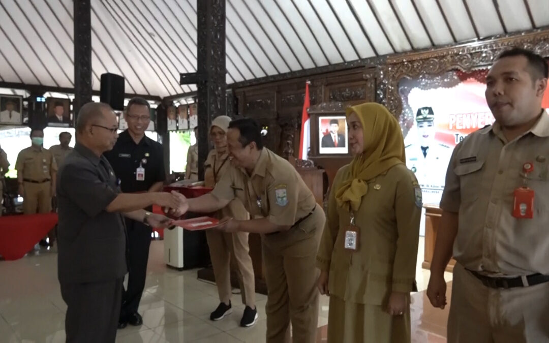 426 PNS Naik Pangkat, Bupati Ingatkan untuk Bersyukur dan Meningkatkan Kinerja