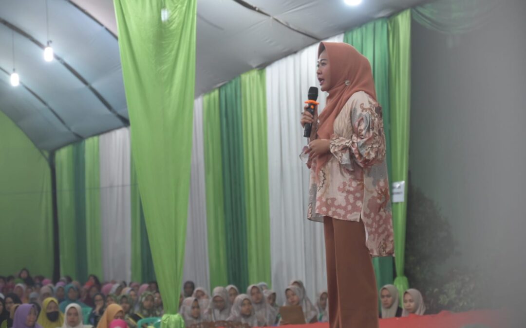 Bupati Tiwi: Ilmu Agama Jadi Benteng Diri dari Perilaku Negatif