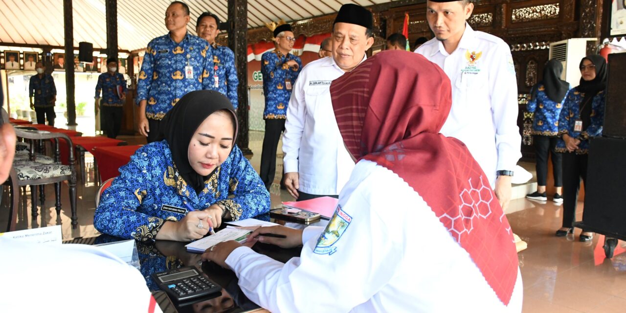 Bupati Ajak ASN, Keroyok Kemiskinan di Purbalingga Melalui Zakat