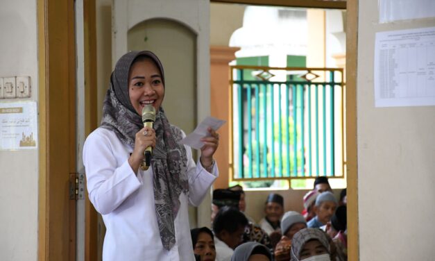 Dibutuhkan Warga Tlagayasa, Bupati Tiwi Bersedia Realisasi Gedung Pertemuan