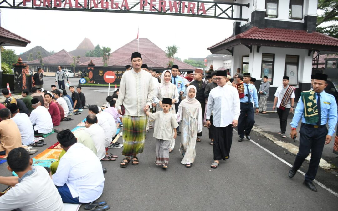 Bupati Tiwi : Hari Kemenangan, Perantau Pulang, Tingkatkan Persaudaraan