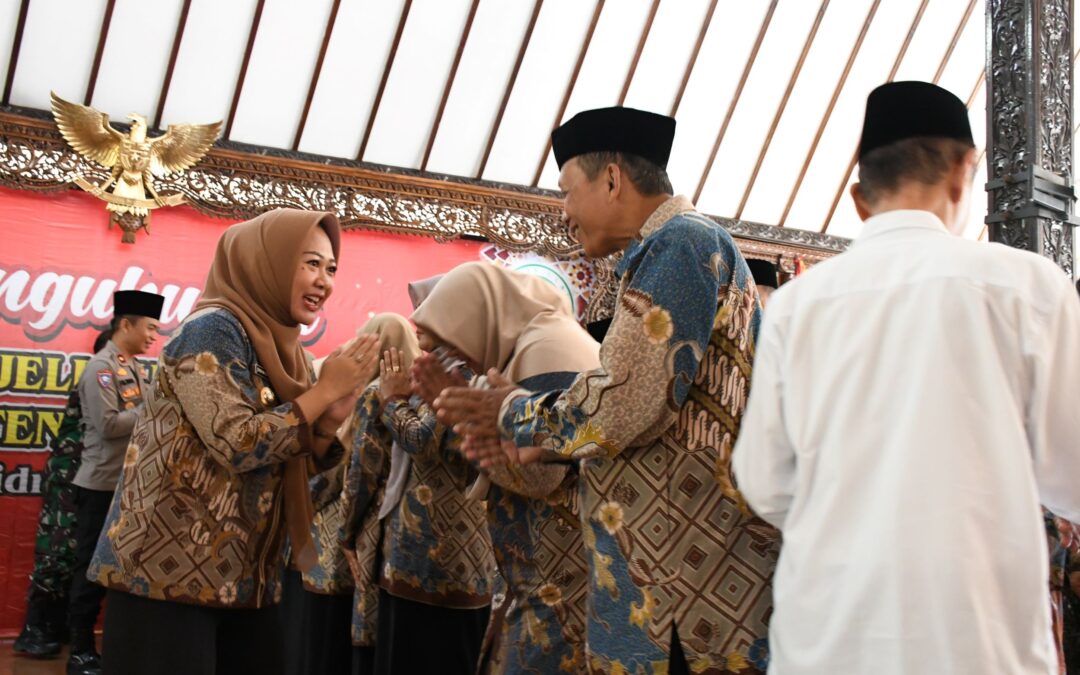 Pengukuhan MUI Purbalingga, Bupati Tiwi Ajak Benahi Masalah Moralitas Bangsa