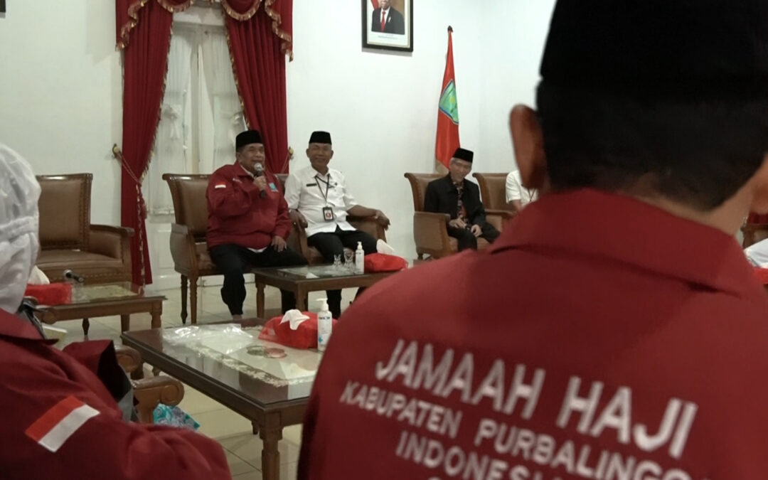 Plh Bupati Lepas Keberangkatan Jemaah Calon Haji Kloter 98 Ke Donohudan