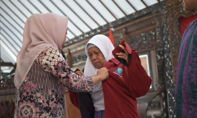Lepas Jamaah Haji, Bupati Tiwi Titip Do’akan Kemajuan untuk Purbalingga