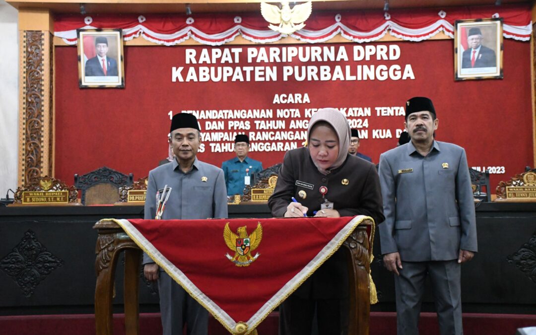 Bupati Serahkan Rancangan Perubahan Anggaran 2023, Pendapatan Daerah Diproyeksikan Naik 28,9 Miliar