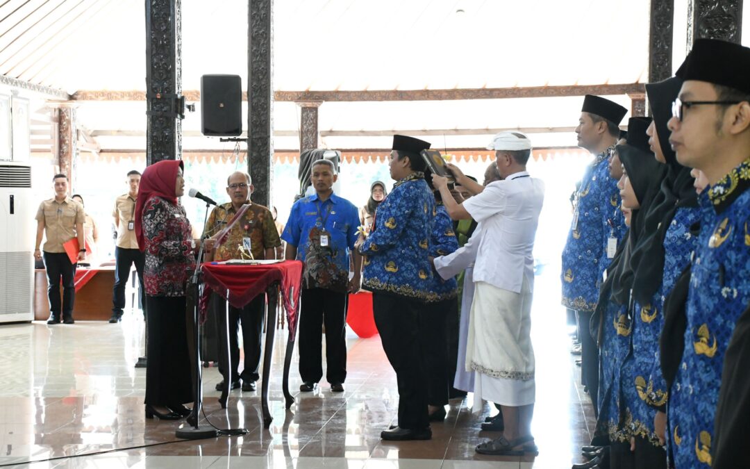 Lantik 391 Pejabat Fungsional, Sekda : Organisasi Pemerintahan Harus Lebih Lincah dan Melayani