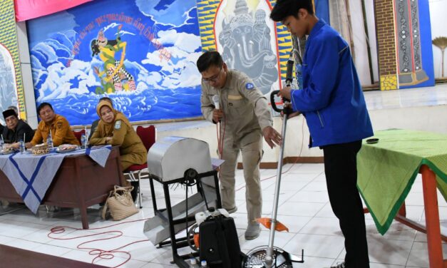 Monitoring KKN, Wabup Sudono Apresiasi UPS Tegal Ciptakan Alat Pertanian Inovatif Untuk Warga