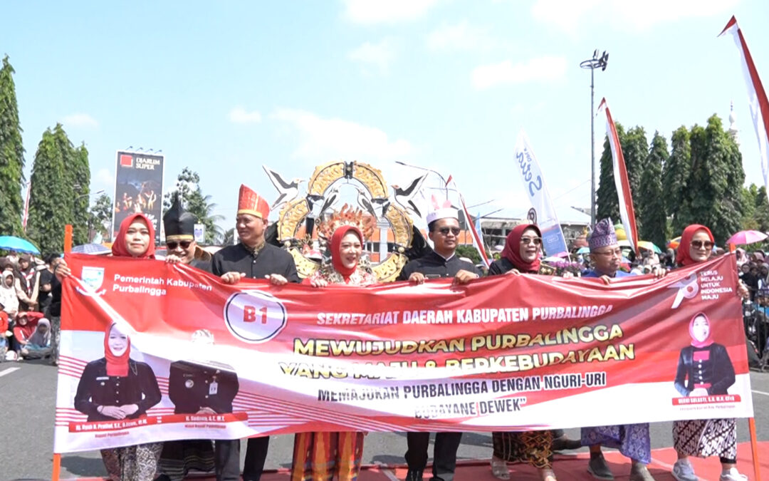 Bupati Tiwi : Pawai Kemerdekaan Tumbuhkan Kecintaan Terhadap Budaya Bangsa