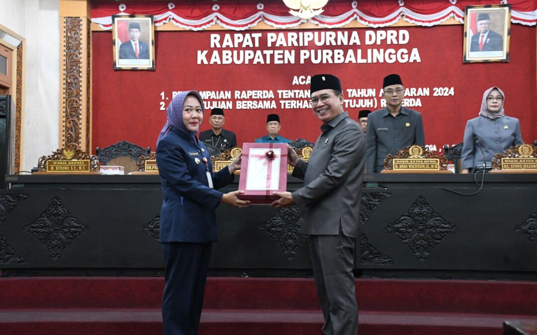 Bupati dan DPRD Setujui 7 Raperda Menjadi Perda