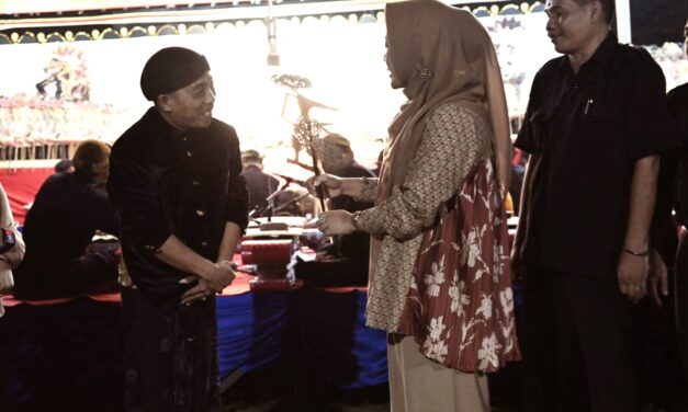 Trisnanto Budidoyo Terpilih Jadi Ketua Dewan Kesenian, Bupati Tiwi Ucapkan Selamat