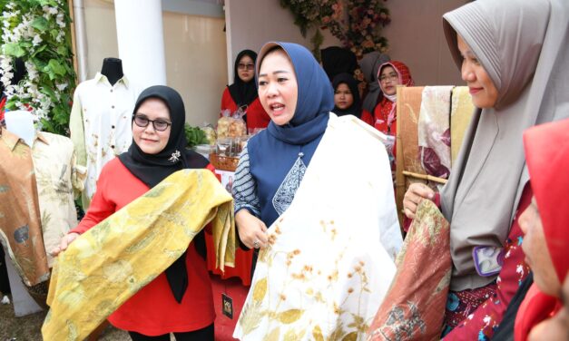 Bupati Dorong Pengrajin Batik dan Ecoprint Semarakkan Amazing Golaga Festival 2023