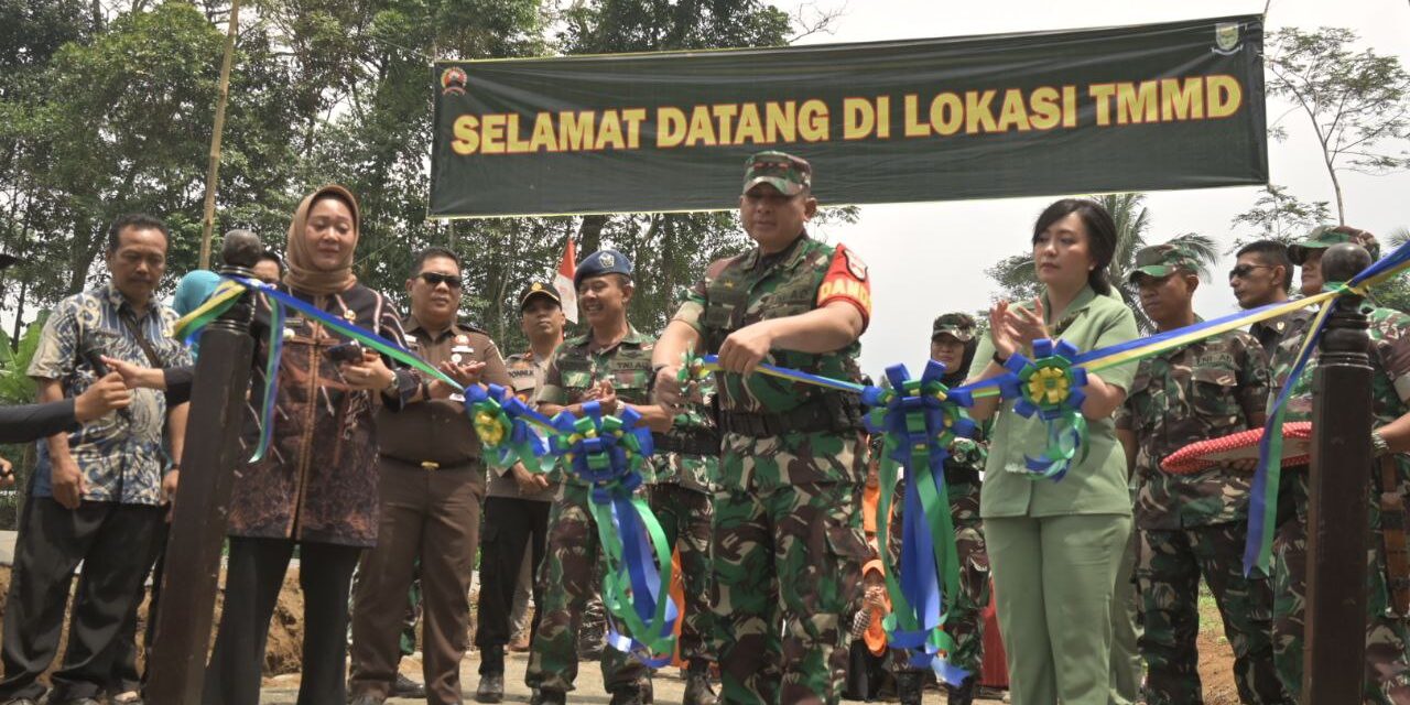 Penutupan TMMD Sengkuyung Tahap III, Bupati : Hasil Program Tingkatkan Kesejahteraan Warga