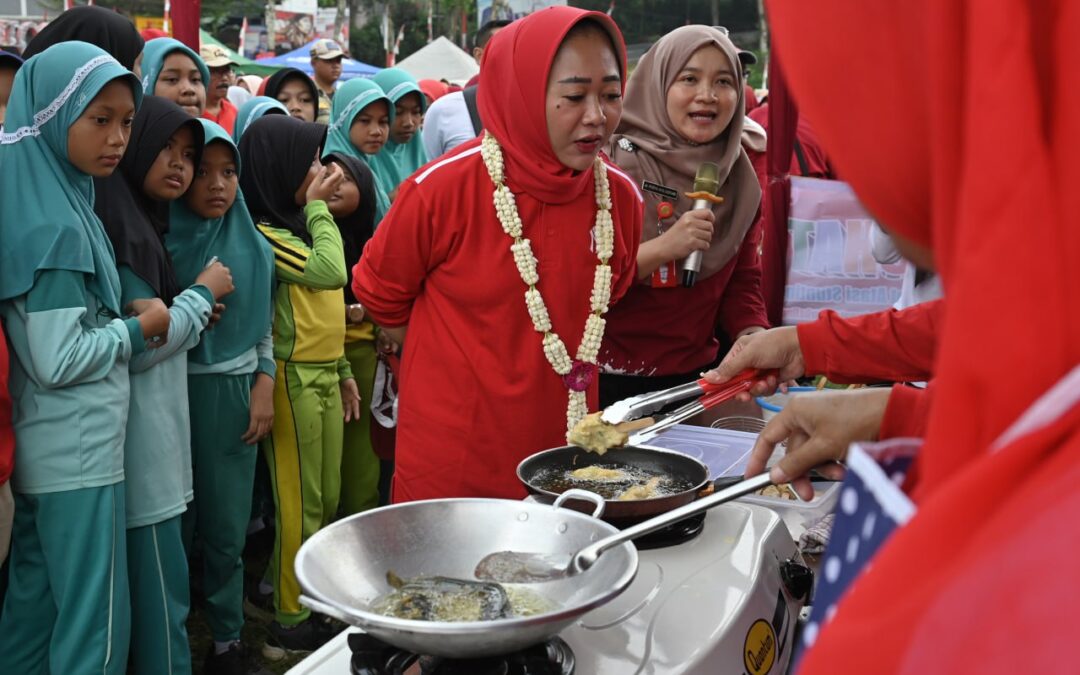 Germas di Karangreja, Bupati Tiwi Dorong Kader Kembangkan Inovasi Olahan Pangan Lokal
