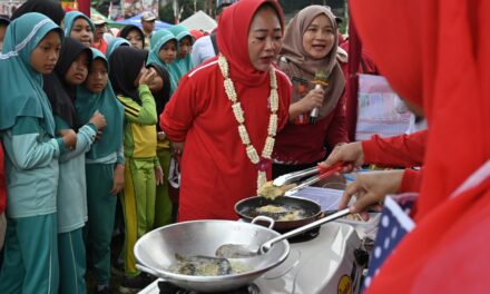 Germas di Karangreja, Bupati Tiwi Dorong Kader Kembangkan Inovasi Olahan Pangan Lokal