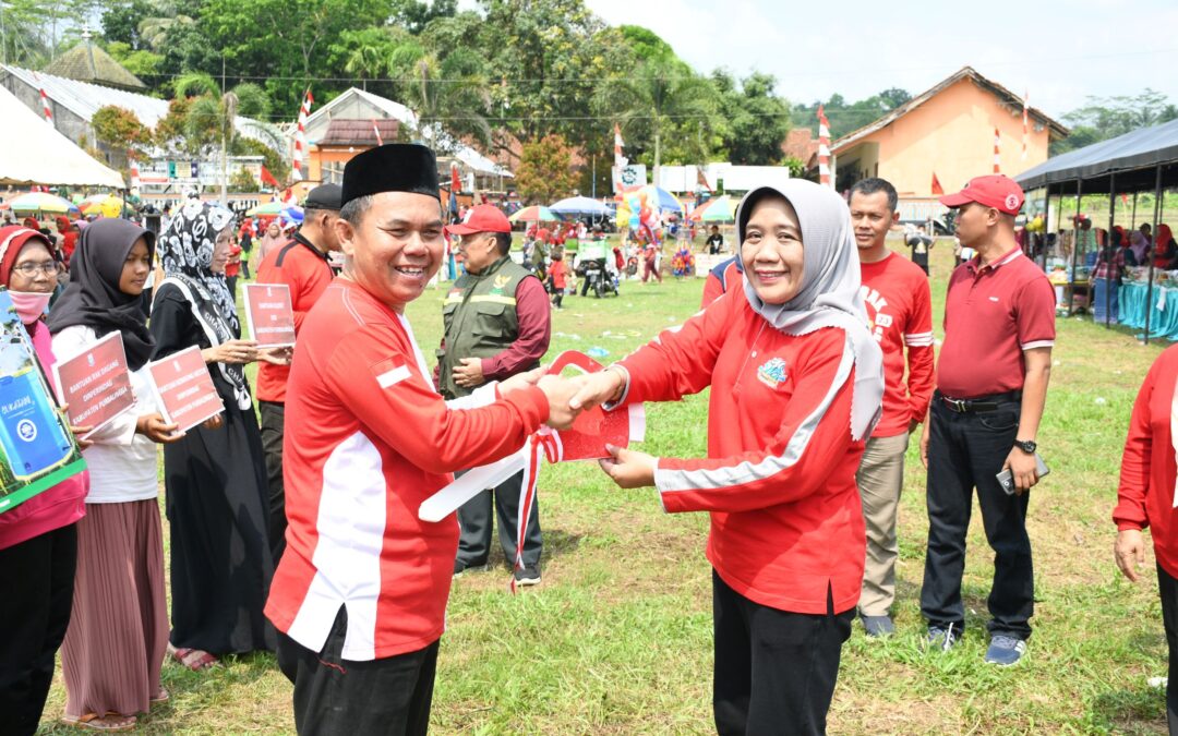 Tilik Desa, Bupati Tiwi Wujudkan Impian Warga Kaliori Miliki Ambulans
