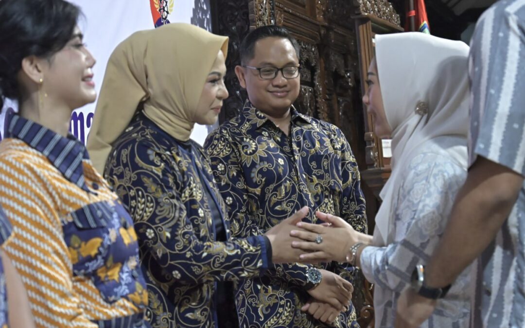 Mayor Pnb Sekti Ambarwaty Jabat Danlanud JB Soedirman, Bupati Tiwi Ajak Optimalisasi Bandara
