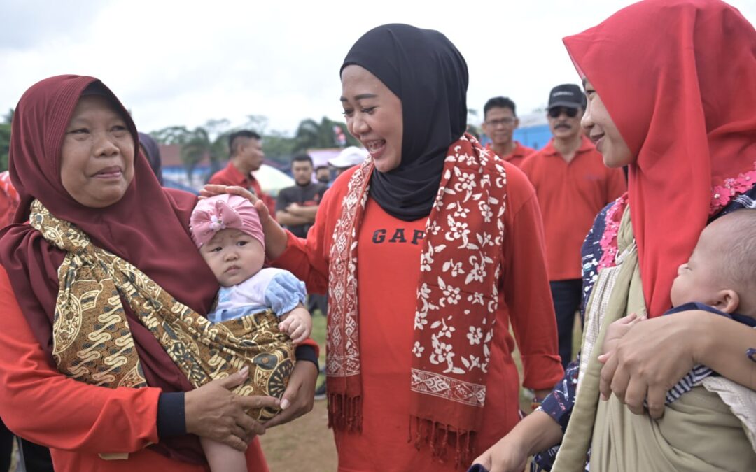 Germas di Kaligondang, Bupati Tiwi Apresiasi Inovasi Siber Murin
