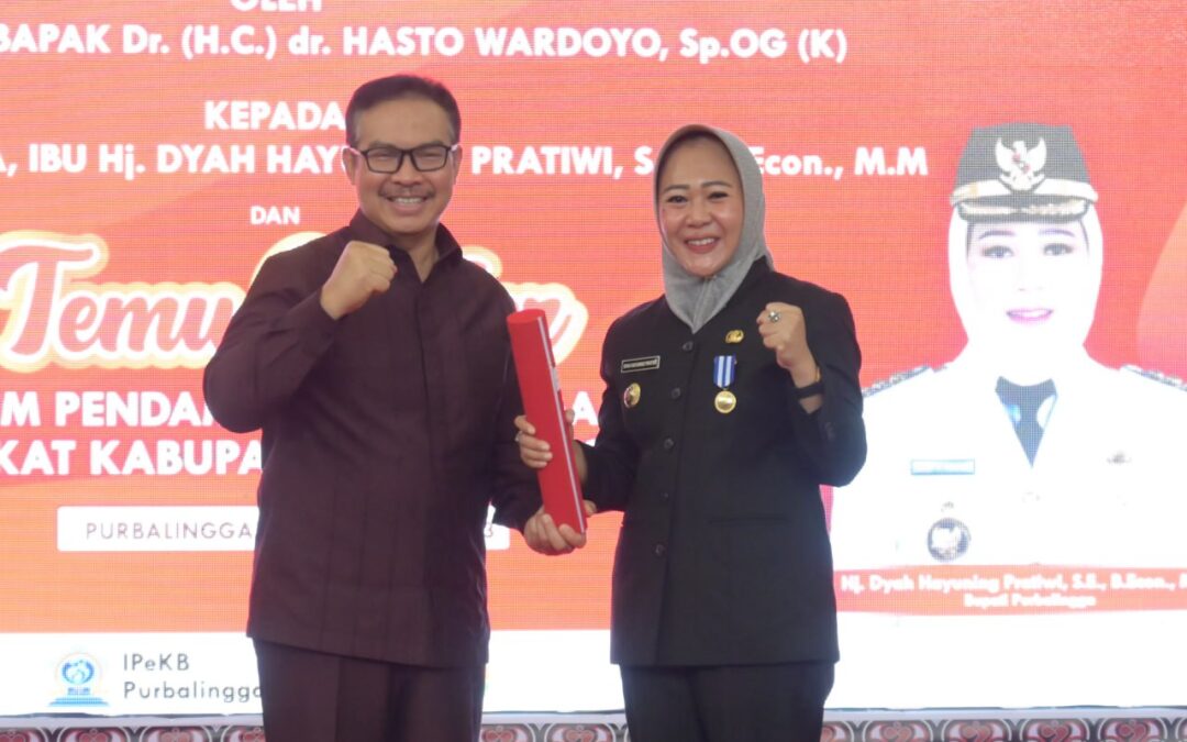 Sukses Turunkan Kasus Stunting Purbalingga, Bupati Tiwi Raih Penghargaan Manggala Karya Kencana