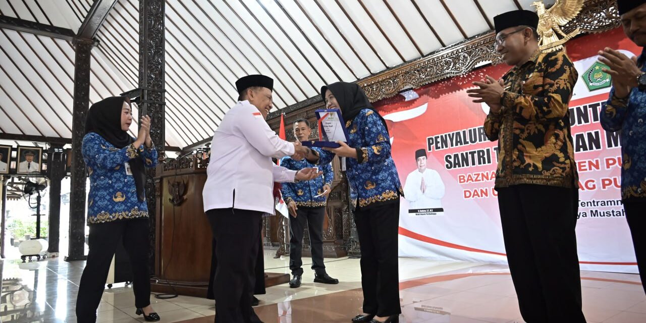 Pentasarufan Zakat Baznas dan UPZ Kemenag, Bupati Tiwi Apresiasi Instansi Pengumpul Zakat Terbaik