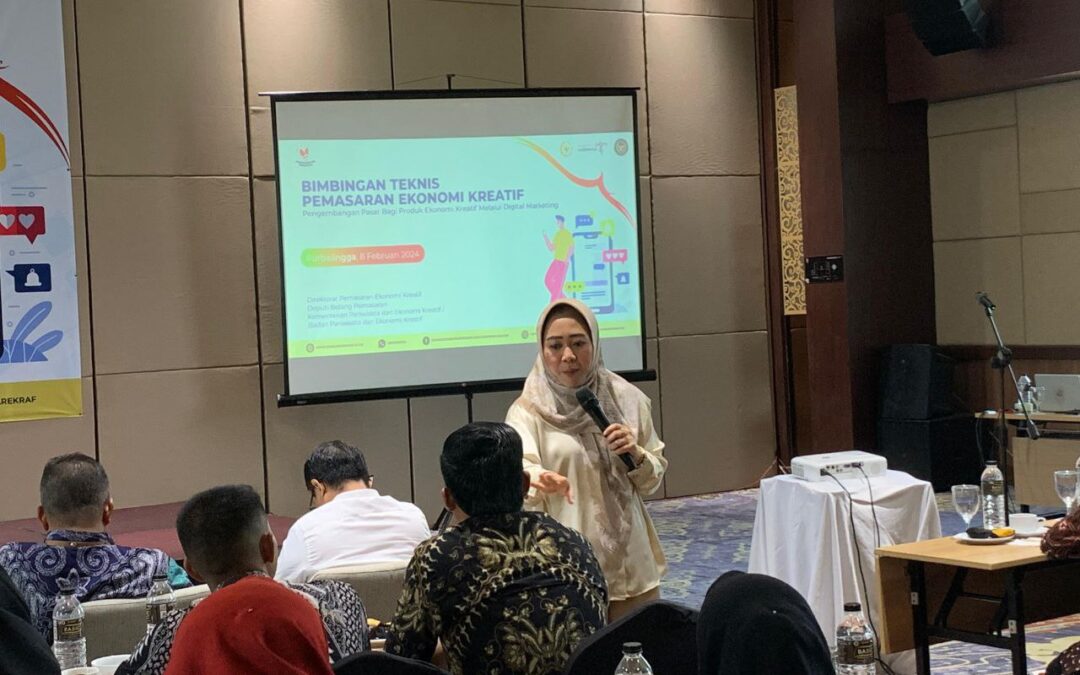 Bupati Tiwi : Pelaku Ekonomi Kreatif Harus Perkuat Jaringan Pemasaran