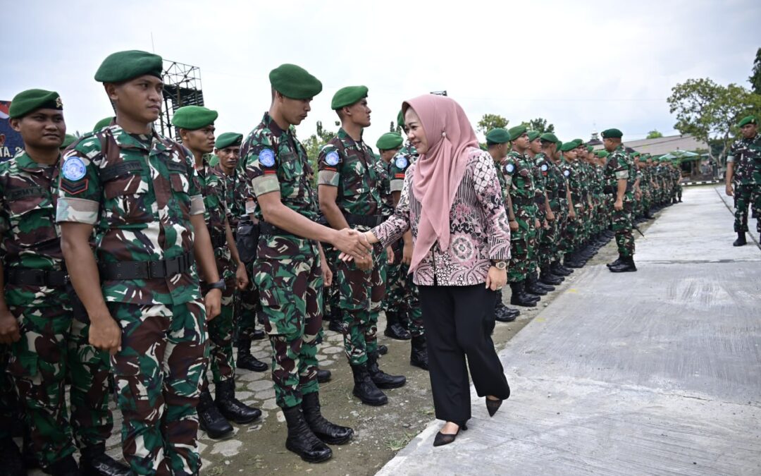 Pangdam IV/Diponegoro Lepas Kontingen Garuda ke Kongo, Bupati Tiwi: Prestasi yang Membanggakan