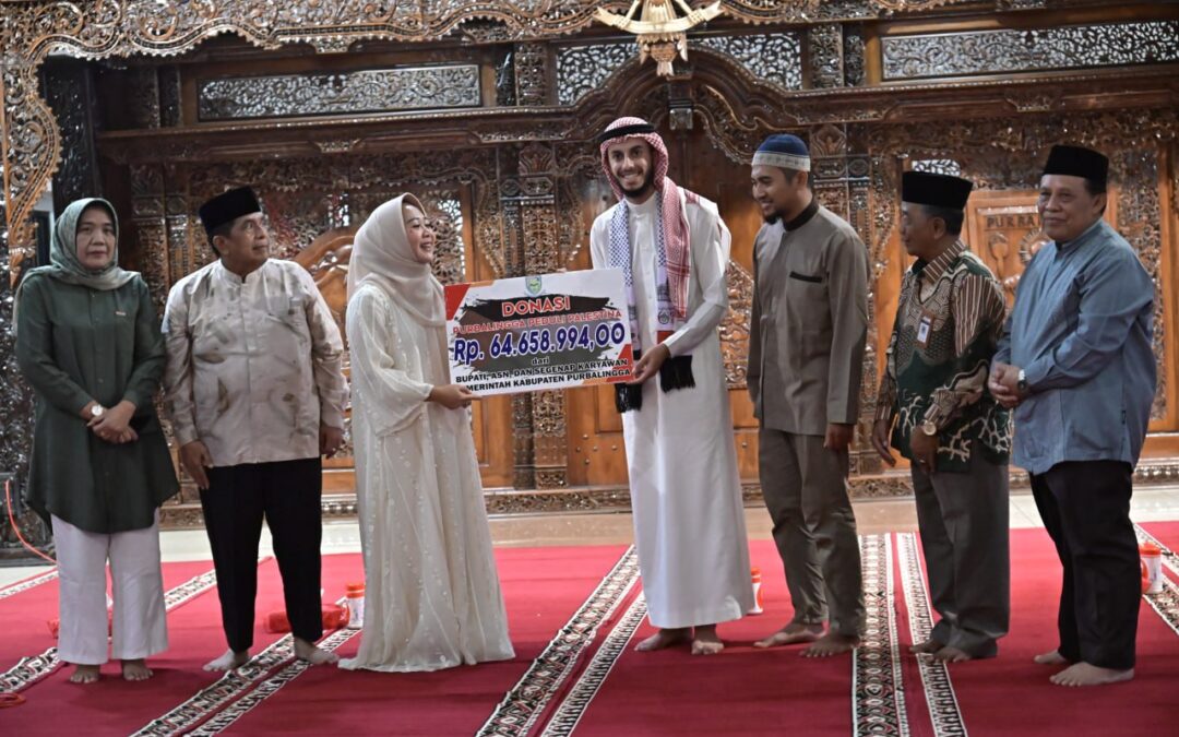 Buka Puasa Bersama Syekh Fayes, Bupati Serahkan Donasi Peduli Palestina