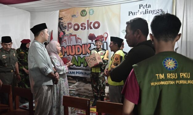 Bupati Tiwi Beri <em>Support</em> Petugas Dinhub dan Posko-Posko Mudik Swadaya Ormas