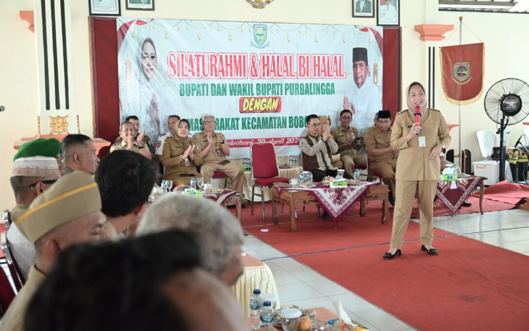 Halalbihalal di Mrebet-Bobotsari, Bupati Tiwi Berkomitmen Tingkatkan Status Desa Jadi Mandiri