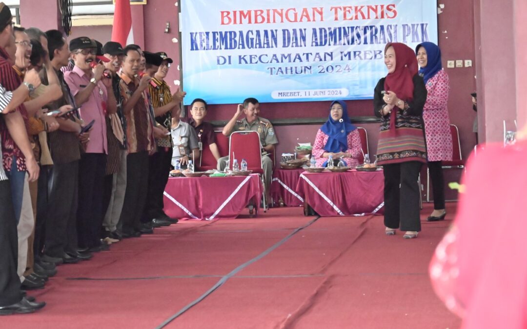 Bupati Tiwi Minta Kades Ikut Nguri-nguri PKK