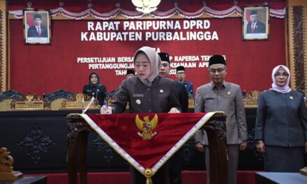 Raperda Pertanggungjawaban APBD 2023 Ditetapkan, Bupati Tiwi : Terima Kasih Atas Sinergitasnya