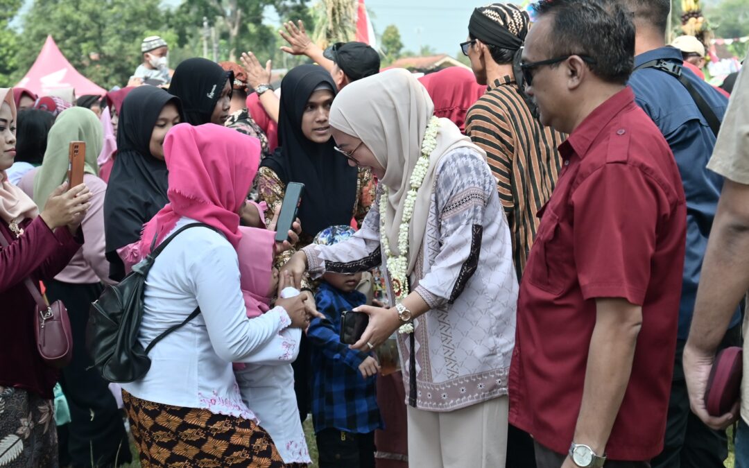 Grebeg Suran di Selakambang, Bupati Tiwi : Tradisi Lokal Guyubkan Warga