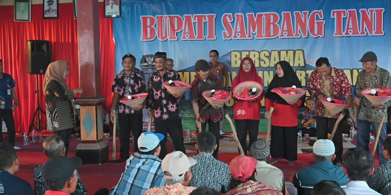 Bupati Tiwi Respon Petani Masalah Irigasi di Bukateja