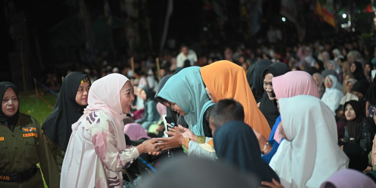 Bupati Tiwi Hadiri Grantung Bersholawat, Rangkaian Ruwat dan Sedekah Bumi Tahun Baru Islam