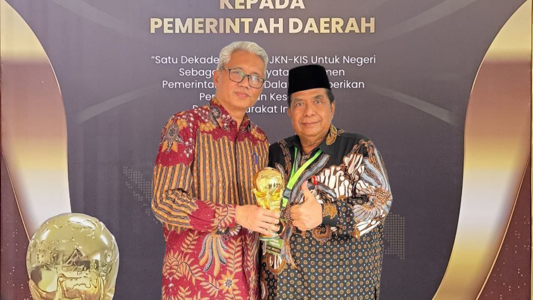 Tembus 100 Persen, Purbalingga Kembali Boyong Penghargaan UHC Award 2024