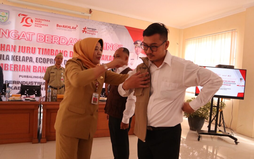 Canangkan Bulan Daya Saing 2024, Sekda Herni Kukuhkan 120 Juru Timbang dan Juru Takar