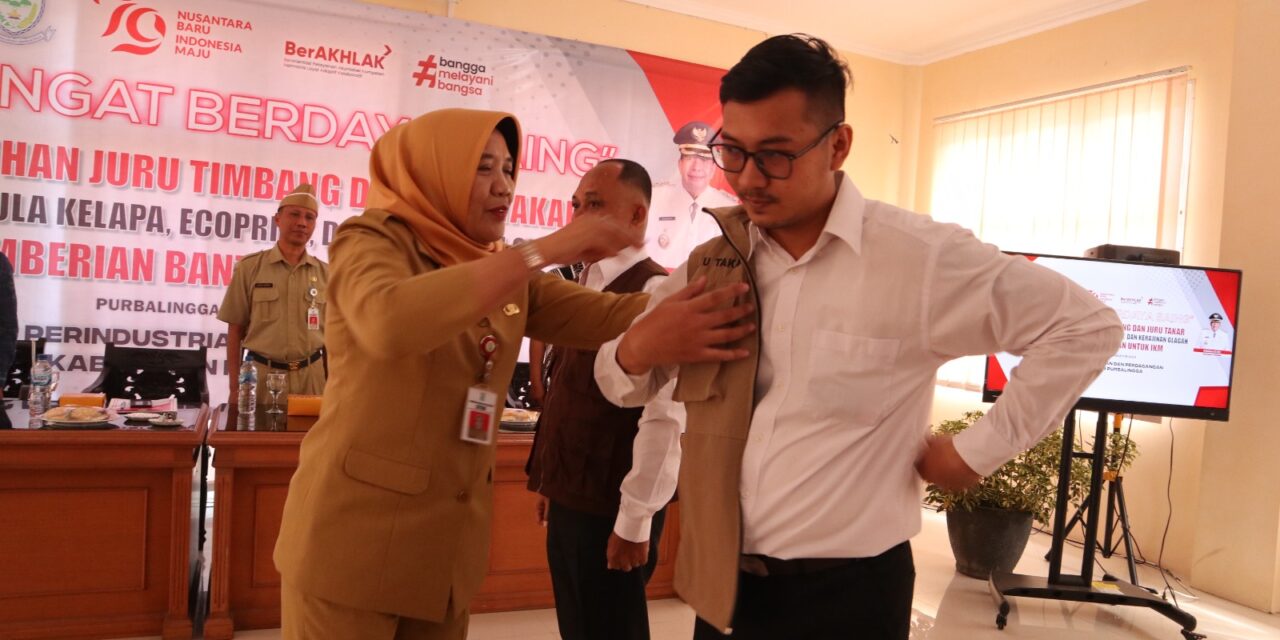 Canangkan Bulan Daya Saing 2024, Sekda Herni Kukuhkan 120 Juru Timbang dan Juru Takar