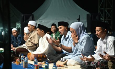 Karanggedang Bersholawat, Bupati Tiwi Pamit Cuti Ikut Pilkada