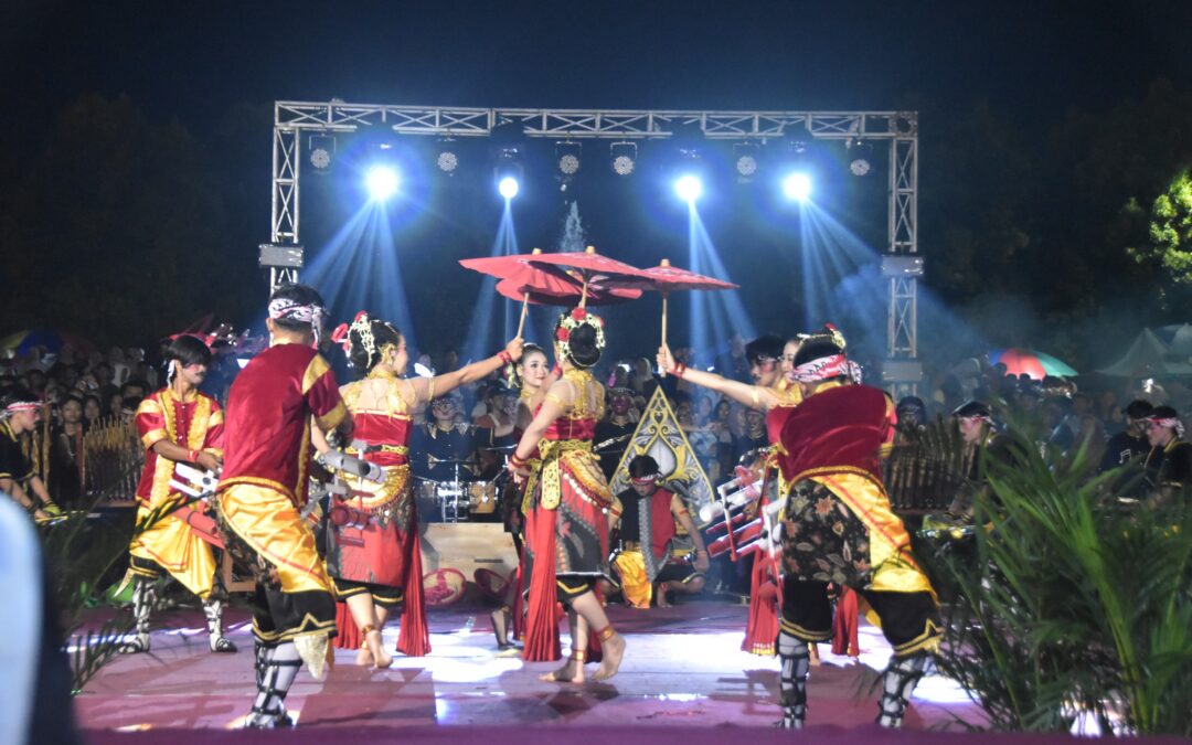 Tontonan Gratis Masyarakat, 8 Grup Kesenian Ramaikan Festival Kentongan Purbalingga